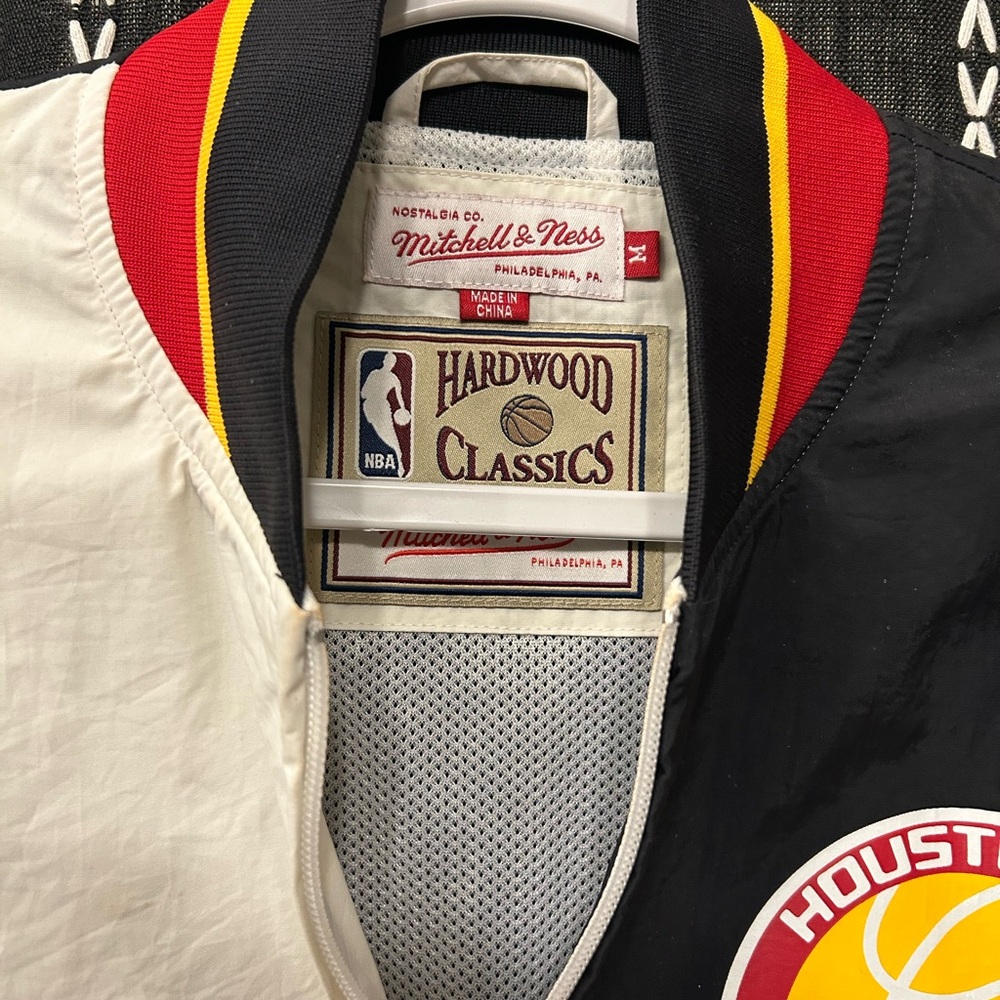 Houston Rockets Jacket - Picture 3 of 12
